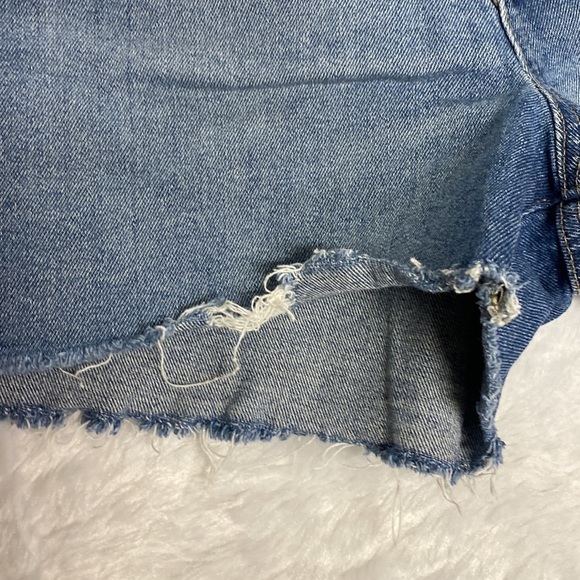 GAP BUTTON FLY DENIM cut off SHORTS size 12 - Picture 5 of 13